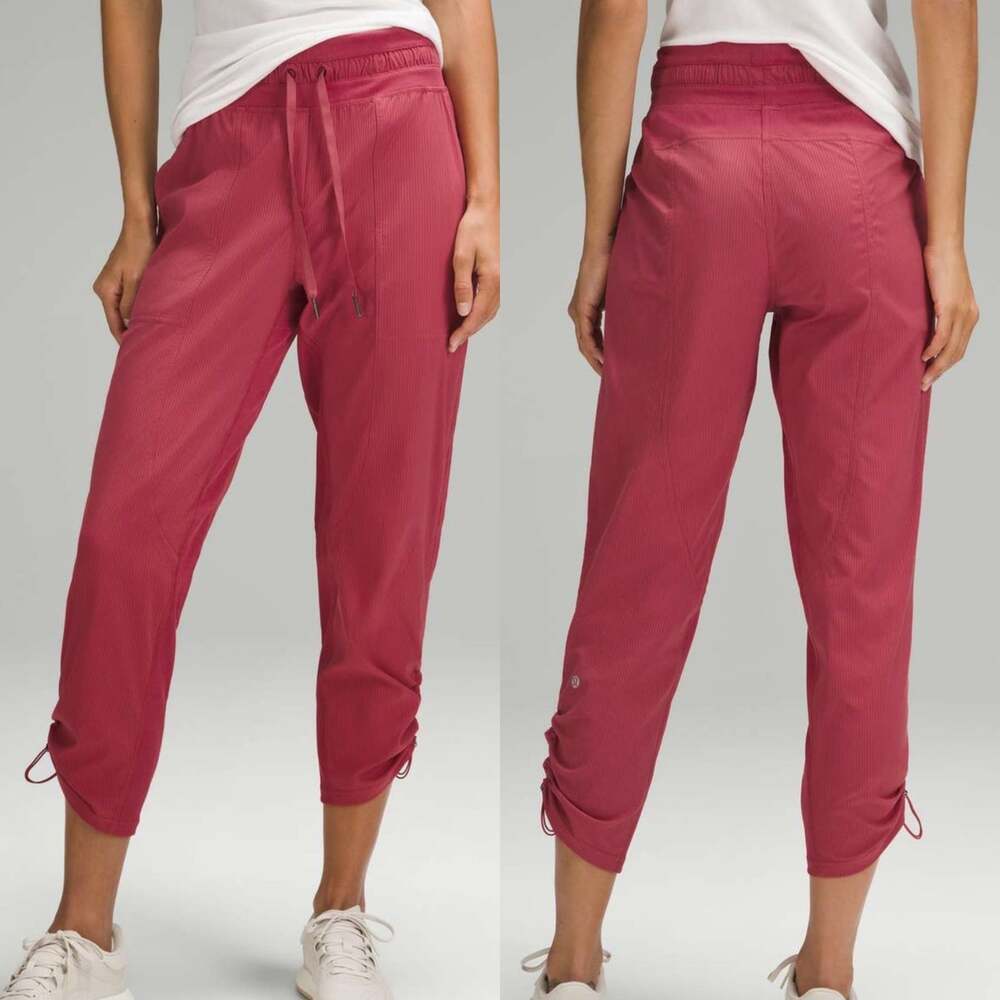 Lululemon Dance Studio Mid-Rise Cropped Pant Vintage Rose Swift Pockets Sz 4